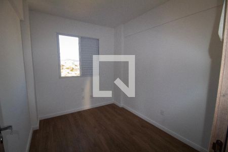 Quarto 01  de apartamento para alugar com 3 quartos, 71m² em Padre Eustáquio, Belo Horizonte