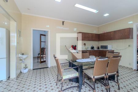 Casa à venda com 4 quartos, 410m² em Bosque da Saúde, São Paulo