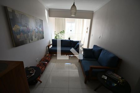 Apartamento à venda com 3 quartos, 90m² em Setor Bela Vista, Goiânia