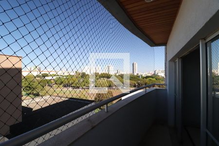 Sacada do Piso 1 de apartamento para alugar com 3 quartos, 217m² em Santa Mônica, Uberlândia