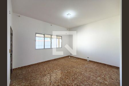 Sala de casa para alugar com 4 quartos, 160m² em Vila Caiçara, Praia Grande