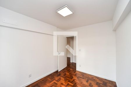 Quarto 1 de apartamento para alugar com 2 quartos, 66m² em Higienópolis, Porto Alegre