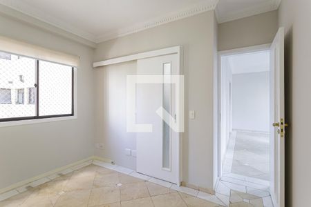 Corredor de apartamento para alugar com 3 quartos, 100m² em Moema , São Paulo