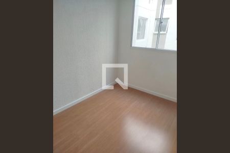Quarto de apartamento para alugar com 2 quartos, 40m² em Inhoaíba, Rio de Janeiro