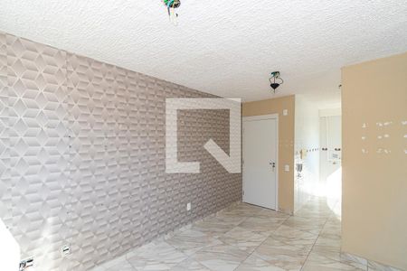 Sala de apartamento para alugar com 2 quartos, 40m² em Brás de Pina, Rio de Janeiro