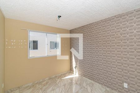 Sala de apartamento para alugar com 2 quartos, 40m² em Brás de Pina, Rio de Janeiro