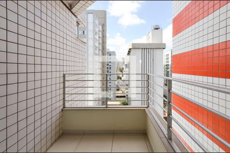Varanda de apartamento à venda com 2 quartos, 54m² em Carmo, Belo Horizonte