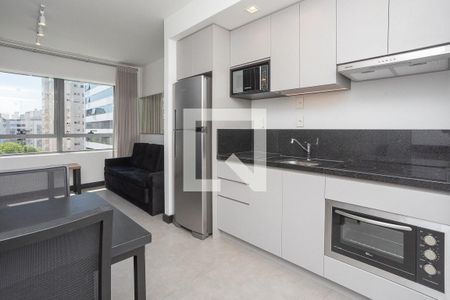 Cozinha de kitnet/studio para alugar com 1 quarto, 38m² em Jardim Europa, Porto Alegre