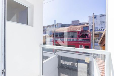 Casa à venda com 2 quartos, 73m² em Vila Yara, São Paulo