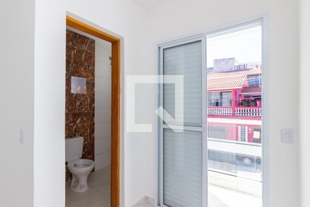 Casa à venda com 2 quartos, 73m² em Vila Yara, São Paulo