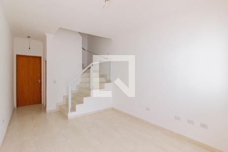 Casa à venda com 2 quartos, 73m² em Vila Yara, São Paulo
