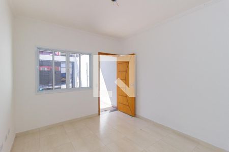 Casa à venda com 2 quartos, 73m² em Vila Yara, São Paulo