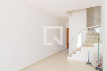 Sala de casa à venda com 2 quartos, 73m² em Vila Yara, São Paulo