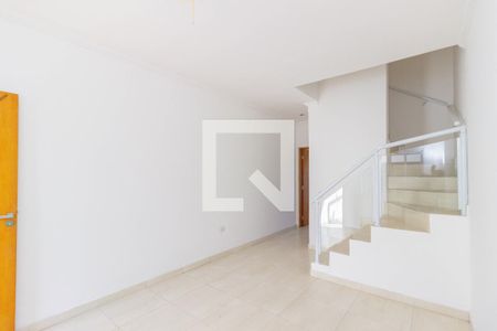 Sala de casa à venda com 2 quartos, 73m² em Vila Yara, São Paulo