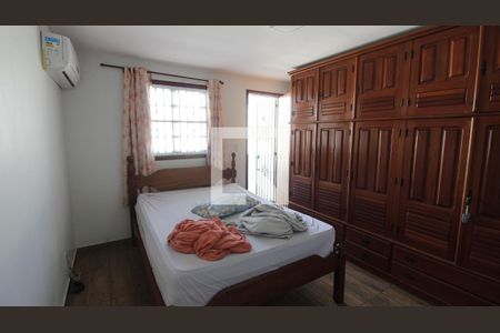 Quarto 1 de casa de condomínio para alugar com 2 quartos, 102m² em Jardim Excelcior, Cabo Frio