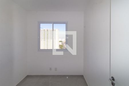 Quarto 2 de apartamento para alugar com 2 quartos, 39m² em Vila Virginia, São Paulo