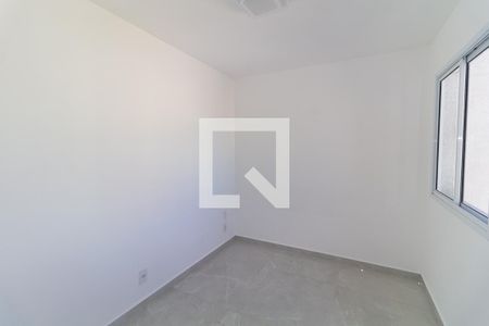 Quarto 1 de apartamento para alugar com 2 quartos, 39m² em Vila Virginia, São Paulo