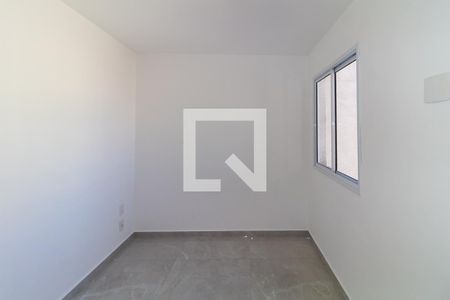 Quarto 1 de apartamento para alugar com 2 quartos, 39m² em Vila Virginia, São Paulo