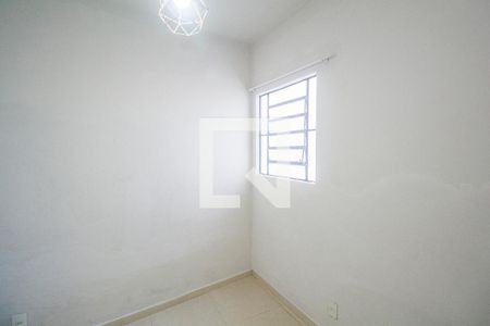 Quarto 1 de casa para alugar com 2 quartos, 150m² em Bento Ribeiro, Rio de Janeiro
