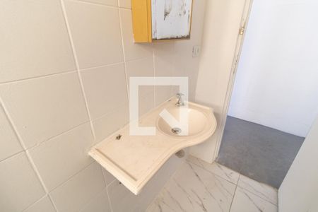 Banheiro de casa para alugar com 1 quarto, 30m² em São João Climaco, São Paulo
