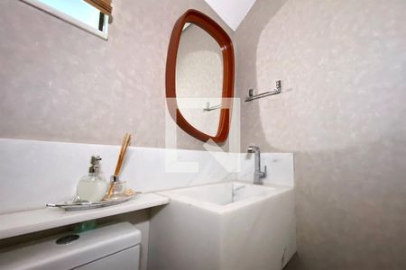 Lavabo de apartamento para alugar com 3 quartos, 115m² em Carmo, Belo Horizonte