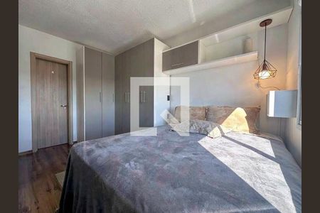 Quarto  de apartamento para alugar com 2 quartos, 59m² em Igara, Canoas
