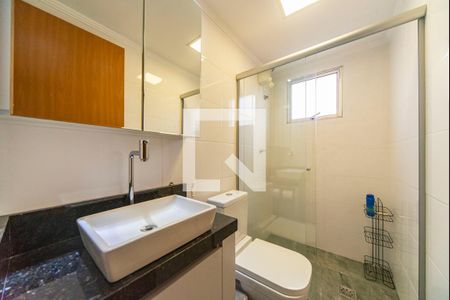 Banheiro  de apartamento para alugar com 2 quartos, 52m² em Utinga, Santo André