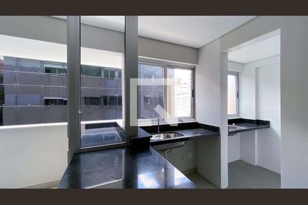 Sala/cozinha de apartamento para alugar com 2 quartos, 65m² em Lourdes, Belo Horizonte