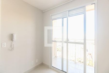 Apartamento para alugar com 1 quarto, 27m² em Guaiauna, São Paulo