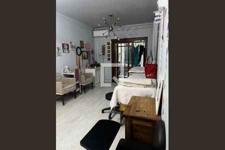 Quarto de casa à venda com 2 quartos, 273m² em Rubem Berta, Porto Alegre