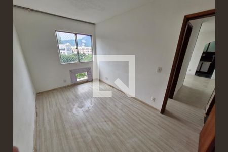 Quarto de apartamento para alugar com 2 quartos, 45m² em Freguesia (Jacarepaguá), Rio de Janeiro