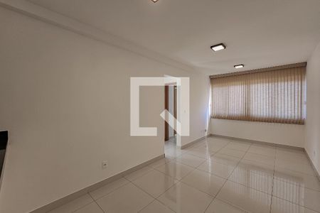 Apartamento à venda com 2 quartos, 60m² em Sagrada Família, Belo Horizonte
