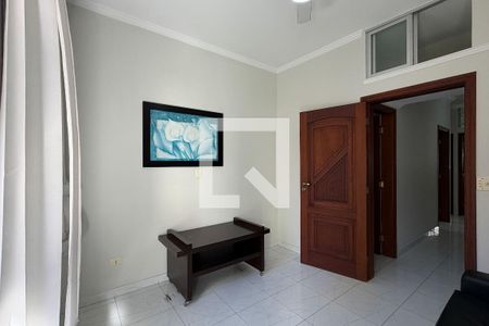 Quarto 1 de casa para alugar com 5 quartos, 226m² em Gonzaga, Santos