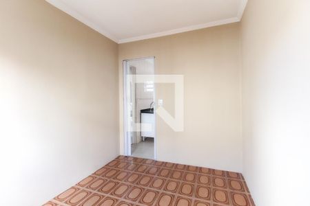 Quarto 1 de apartamento para alugar com 2 quartos, 56m² em Conjunto Residencial José Bonifácio, São Paulo