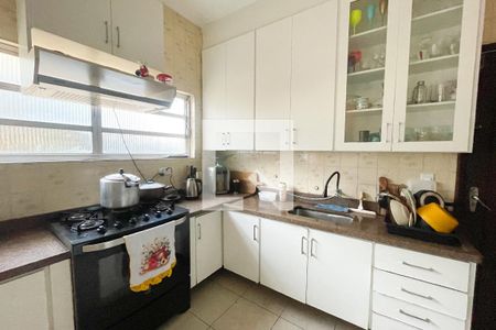 Cozinha de casa à venda com 3 quartos, 300m² em Vila Albertina, São Paulo