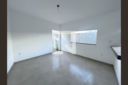 Casa à venda com 3 quartos, 150m² em São Salvador, Belo Horizonte
