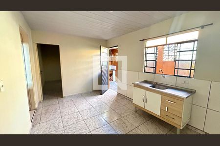 Cozinha de casa para alugar com 1 quarto, 45m² em Jardim Ipanema, Guarulhos