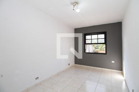 Quarto 2 de casa para alugar com 3 quartos, 140m² em Pinheiros, São Paulo