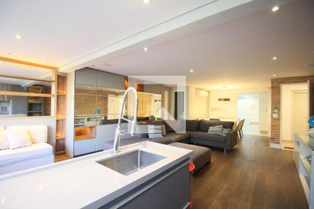 Apartamento à venda com 3 quartos, 141m² em Morumbi, São Paulo