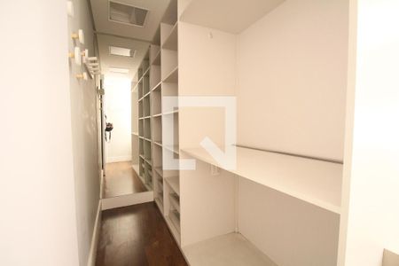 Apartamento à venda com 3 quartos, 141m² em Morumbi, São Paulo