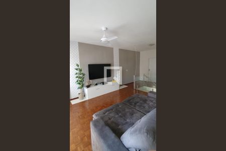 Sala de casa de condomínio à venda com 3 quartos, 338m² em Tarumã, Barueri