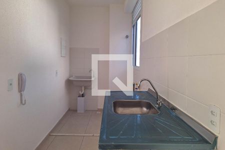 Cozinha de apartamento para alugar com 2 quartos, 36m² em Várzea das Mocas, Niterói