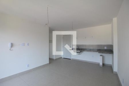 Sala - Cozinha de kitnet/studio à venda com 1 quarto, 32m² em Taquara, Rio de Janeiro