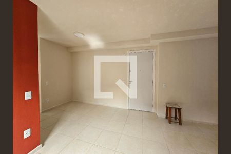 Sala de apartamento para alugar com 2 quartos, 50m² em Jardim Alvorada, Nova Iguaçu