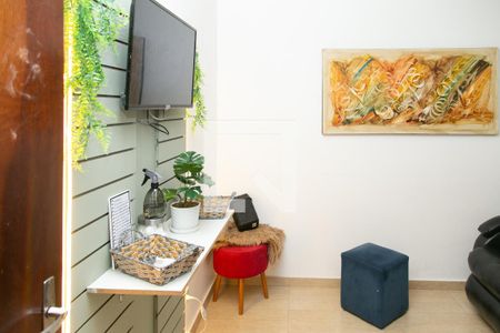 Sala de casa à venda com 4 quartos, 800m² em Elísio Campos, Goiânia