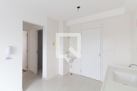 Sala/Cozinha de apartamento à venda com 2 quartos, 32m² em Fazenda Aricanduva, São Paulo