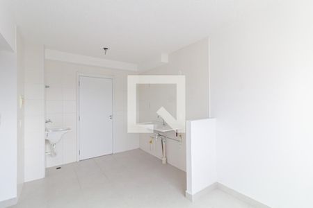 Sala/Cozinha de apartamento à venda com 2 quartos, 32m² em Fazenda Aricanduva, São Paulo