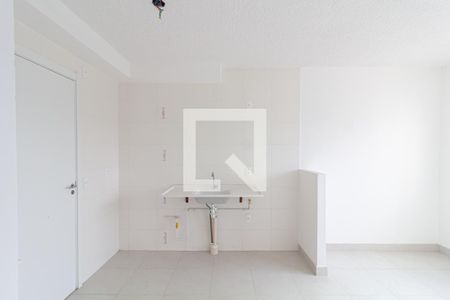Sala/Cozinha de apartamento à venda com 2 quartos, 32m² em Fazenda Aricanduva, São Paulo