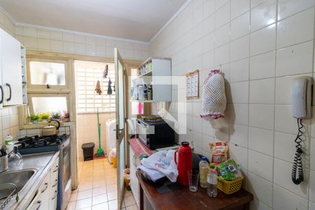 Cozinha de apartamento à venda com 2 quartos, 60m² em Cavalhada, Porto Alegre