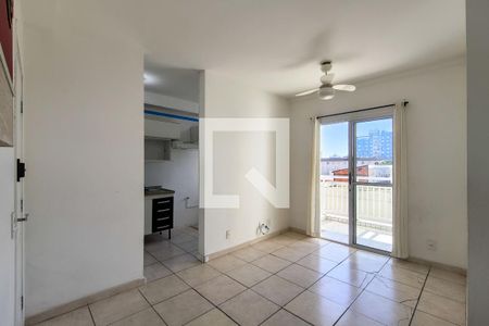 Sala de apartamento para alugar com 2 quartos, 50m² em Boqueirão, Praia Grande
